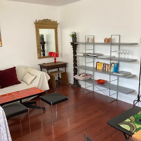 Appartement パリ16区 改装したばかりのアパルトマン クーラー付